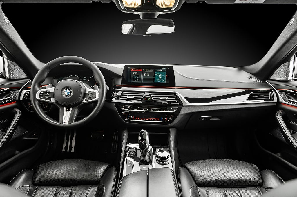 BMW 540I 2019 - miniatyr 8