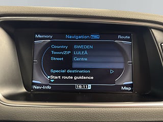 Audi Q5 3.0 TDI V6 quattro S Tronic Design S&V-däck/Drag/GPS – bild 16