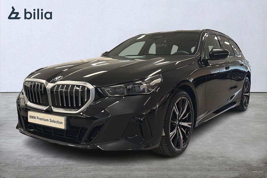 BMW 520d xDrive Touring M-sport | B&W | Drag | Värmare | 20"