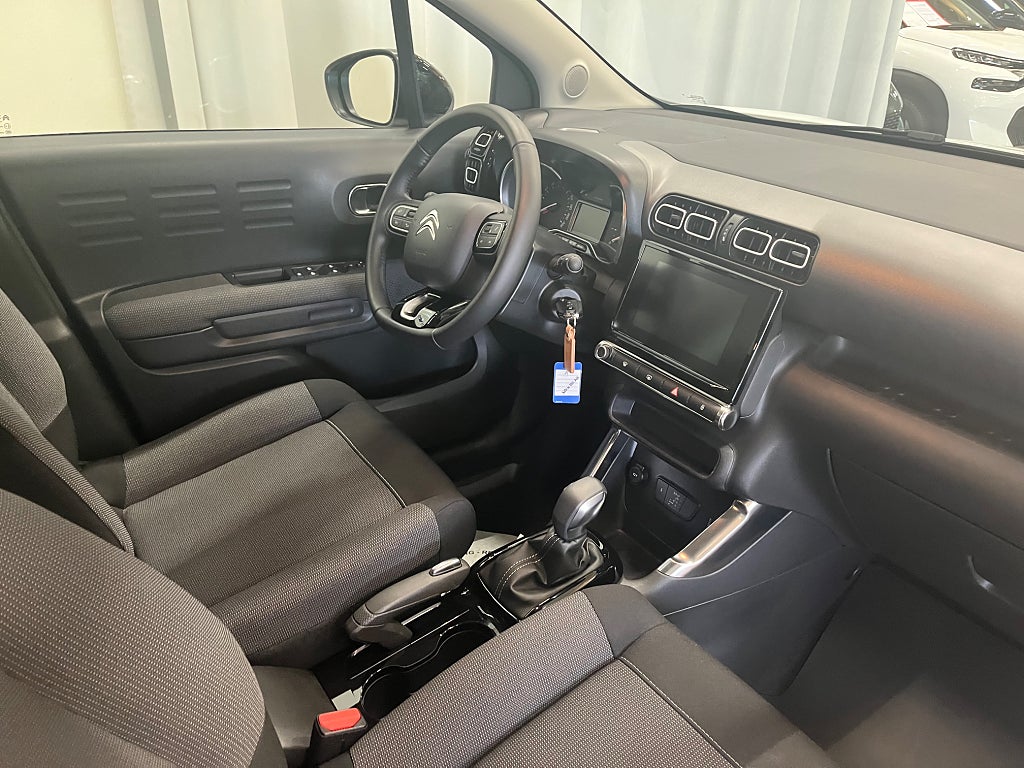 Citroën C3 Aircross Shine 1.2 PureTech 130hk automat thumbnail