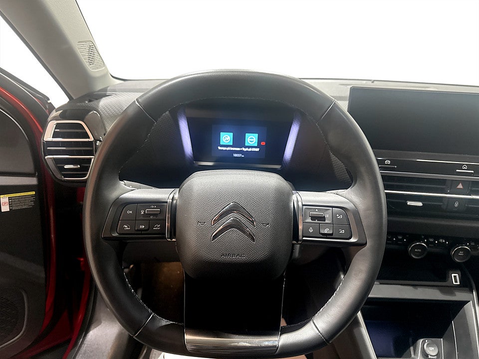 Bild på Citroën e-C4 Shine 50kWh 136hk Aut B-KAMERA CARPLAY KEYLESS