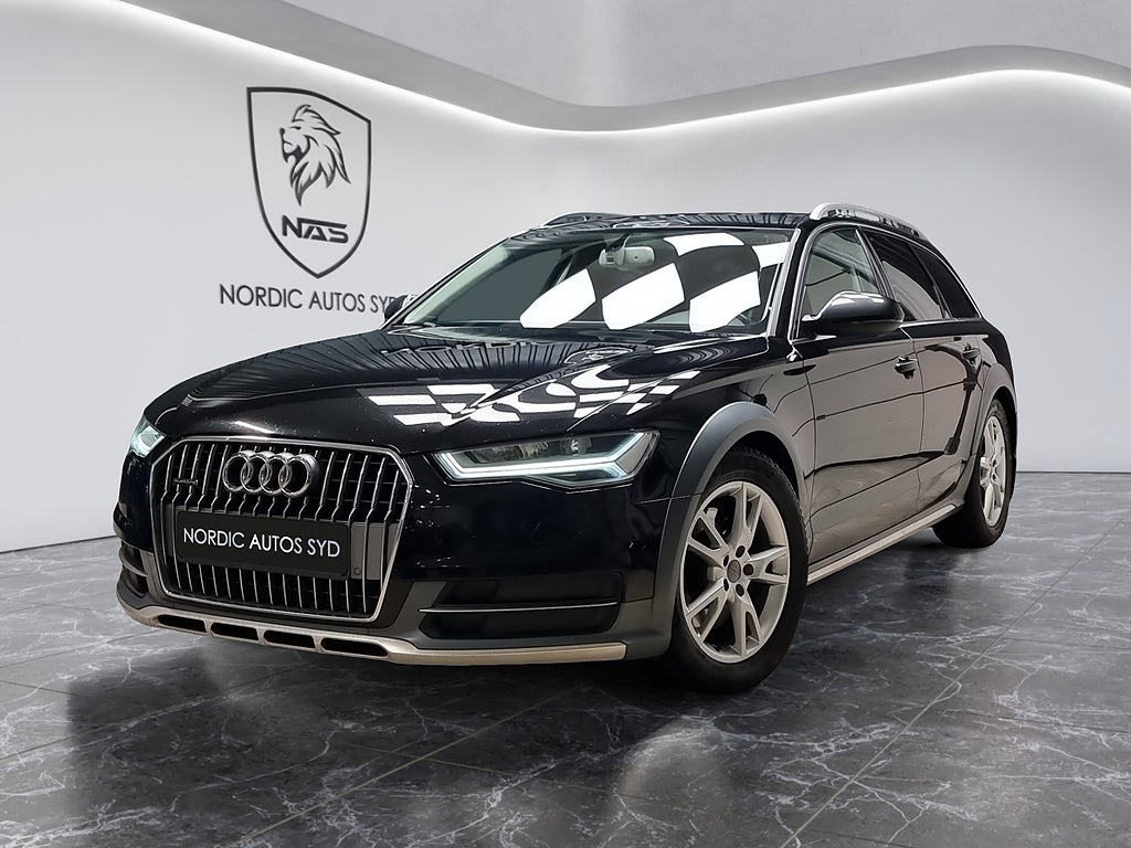 Audi A6 Allroad / 3.0 TDI V6 / Quattro / Luftfjädring / Drag