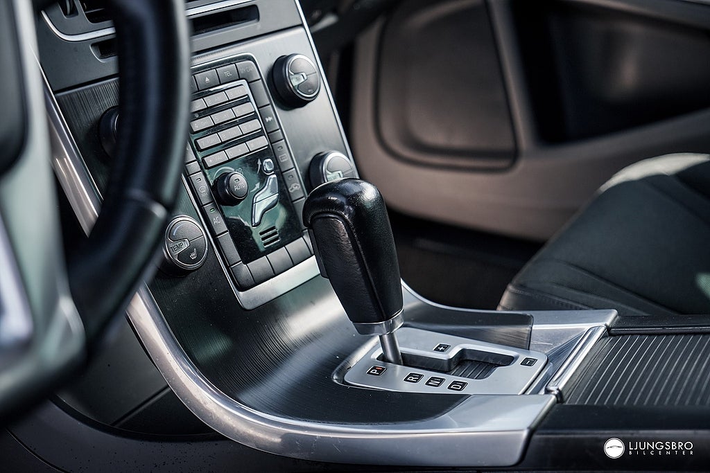 Volvo V60 2012 - miniatyr 5