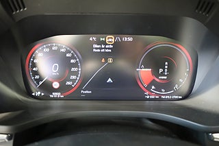 SUV Volvo XC60 22 av 28