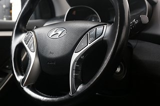 Halvkombi Hyundai i30 11 av 18