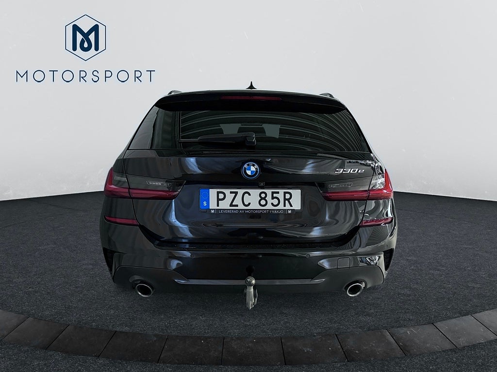 BMW 330e Touring M Sport Drag Adaptiv-farth Carplay Alcantara bild 5