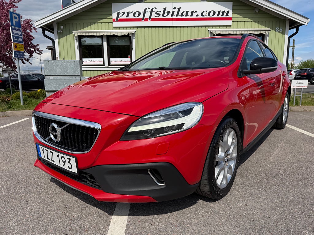Volvo V40 Cross Country D2 Geartronic Momentum Euro 6