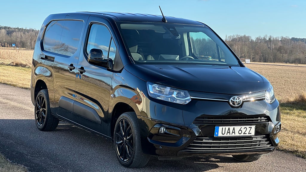 Toyota ProAce City 1.5D AdBlue Euro 6 Avbet fr 2 838:-/Mån 1 829 Mil