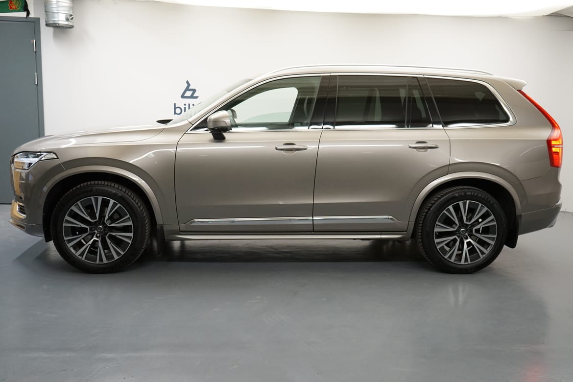 Volvo XC90 2020, photo 2/10