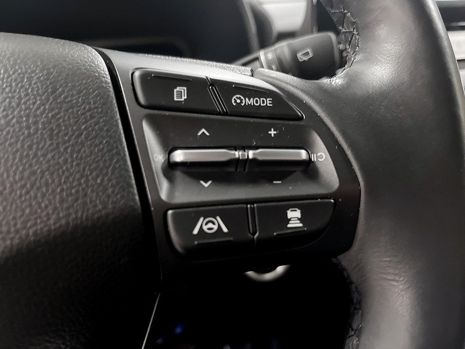 Bild på Hyundai Kona EV Essential 64 kwh 204hk Aut - B-KAMERA, KRELL