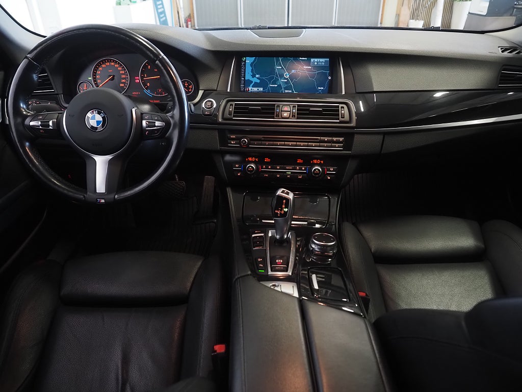 BMW 530 d xDrive Sedan Navi Taklucka H/K D-Värm Drag Skinn 2016