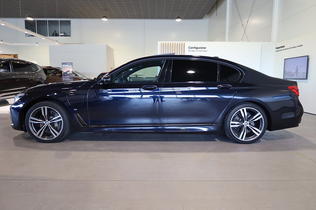 BMW 740 Le xDrive M Sport B&W Pano 360 Navi HuD Softclose Laser 2017