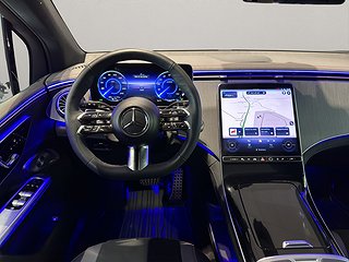 SUV Mercedes-Benz EQE 6 av 15