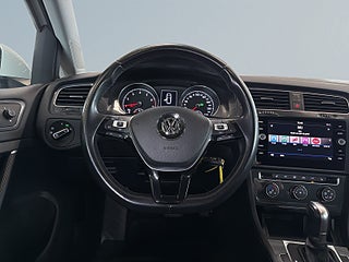 Volkswagen Golf 5-dörrar 1.0 TSI /A.d Fart/Carplay/Kamera/BT/Låg skatt! – bild 9
