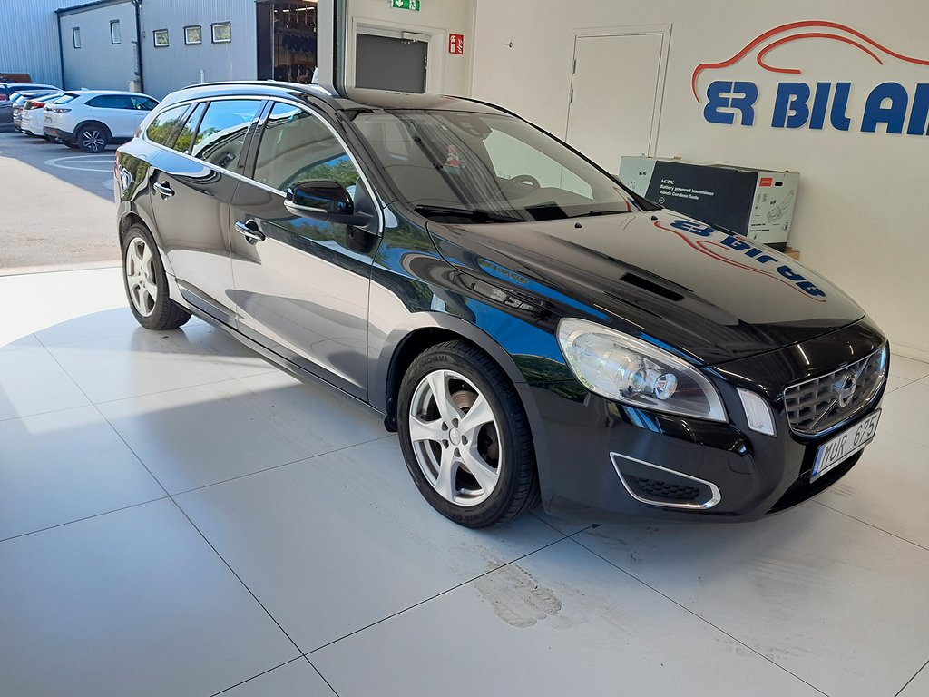 Volvo V60 D2 Momentum Euro 5