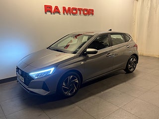 Halvkombi Hyundai i20 1 av 7