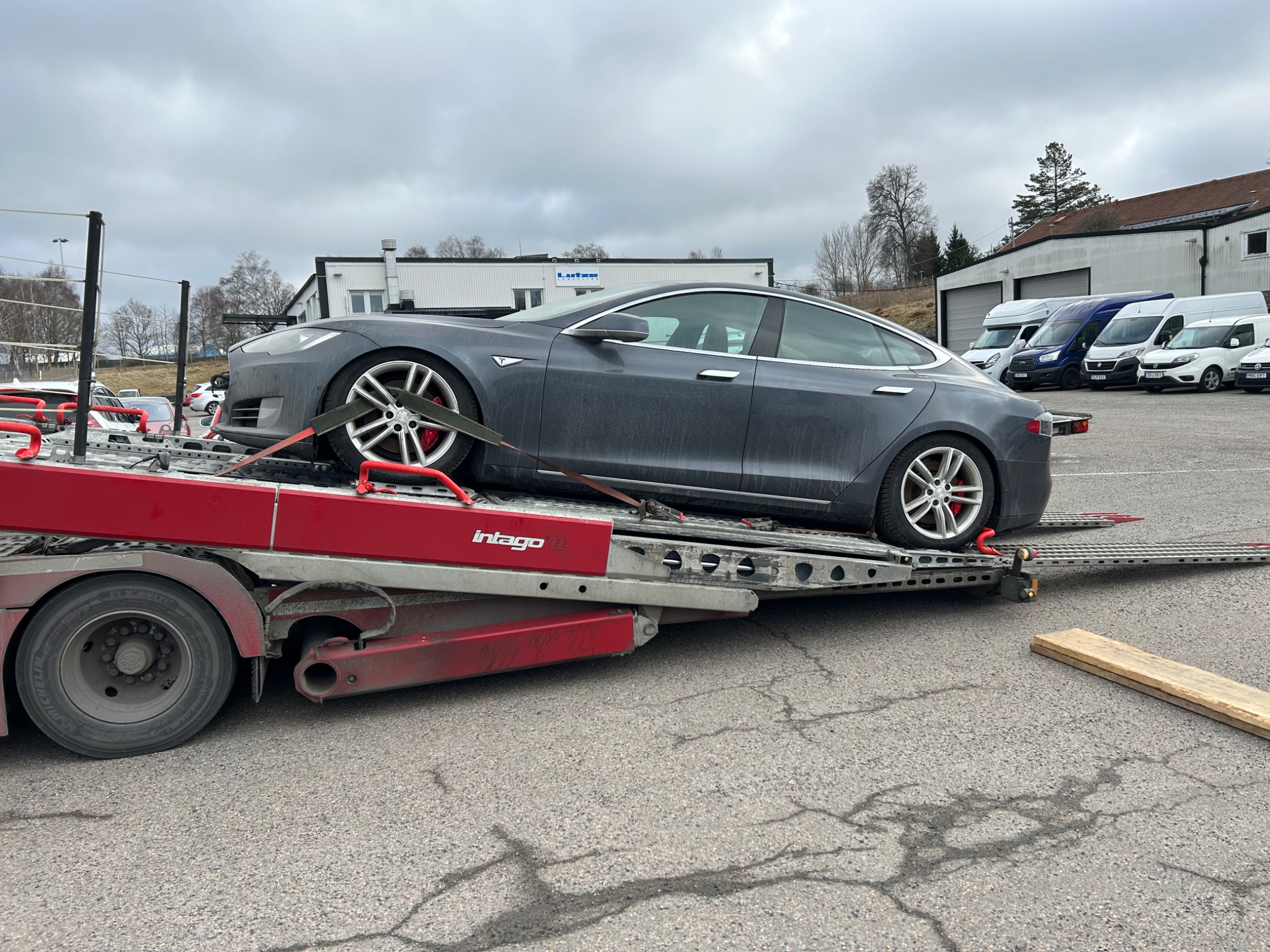 Tesla Model 3 SR PLUS 2020, bild 4/10