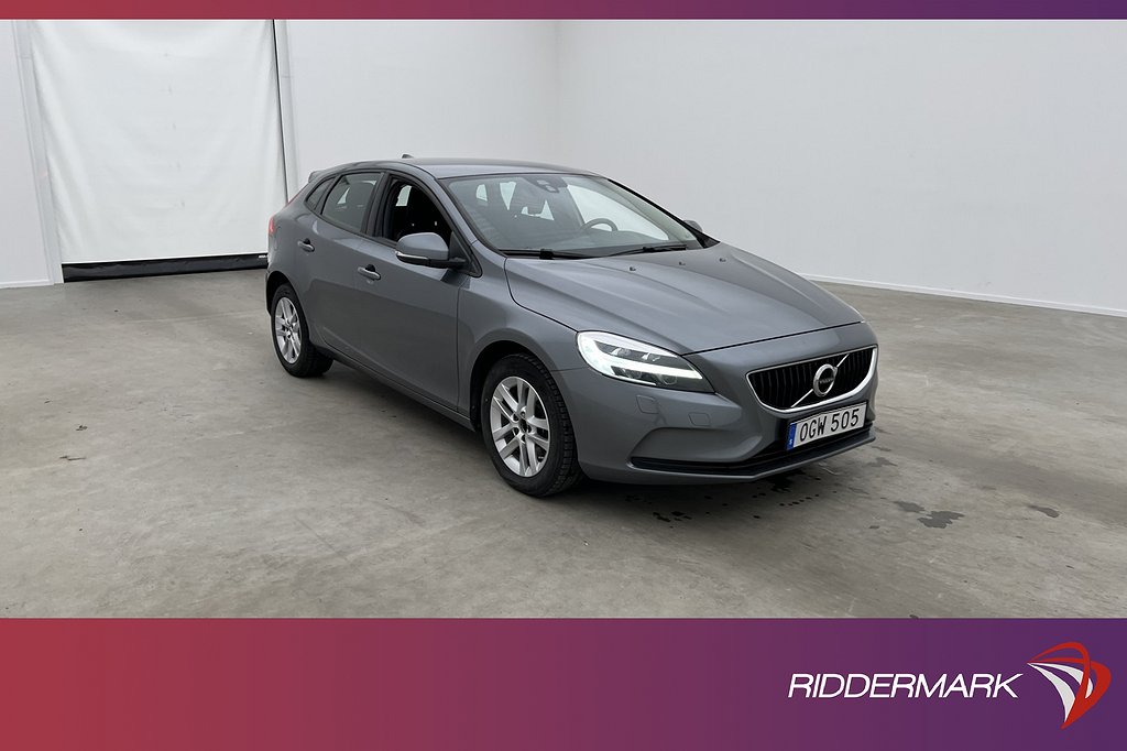 Volvo V40 D3 Momentum VOC Parkeringsvärmare Navi Sensorer