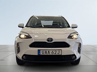 Toyota Yaris Cross Hybrid e-CVT Active S&V-Hjul/Backkamera/Rattvärme/BT – bild 2