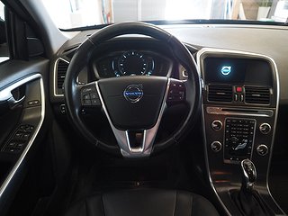 SUV Volvo XC60 15 av 23