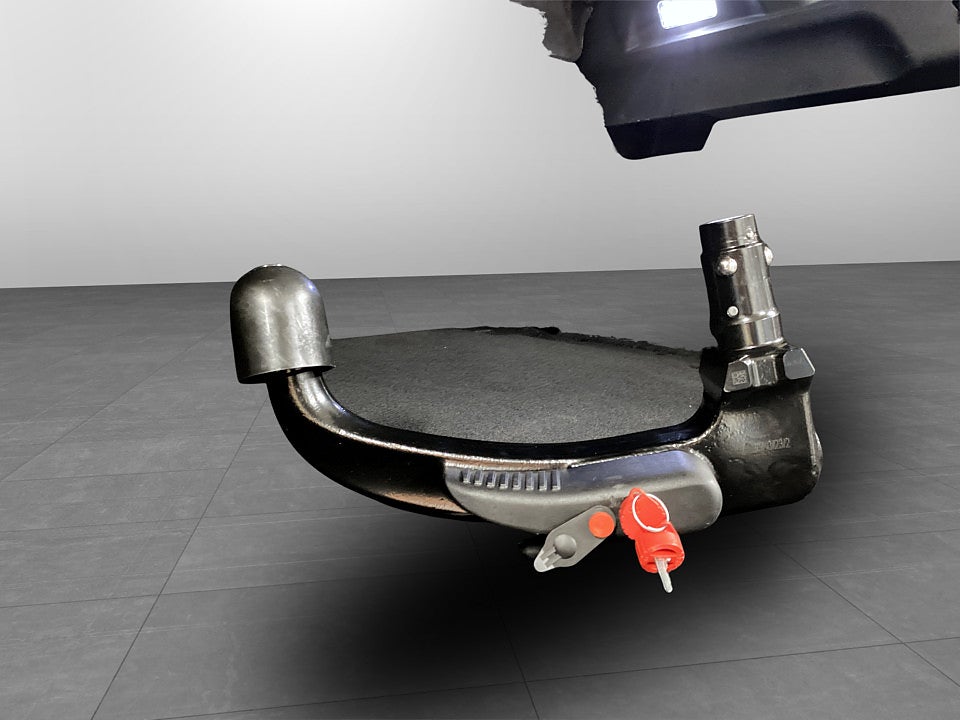 Bild på Peugeot E-3008  GT Ultimate Aut 360-KAMERA PANO DRAG 214hk