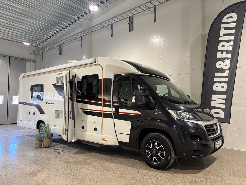 Swift Toscane 774 EB Långbädd ACx2 Solcell 150hk välskött 