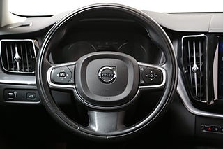 SUV Volvo XC60 15 av 28