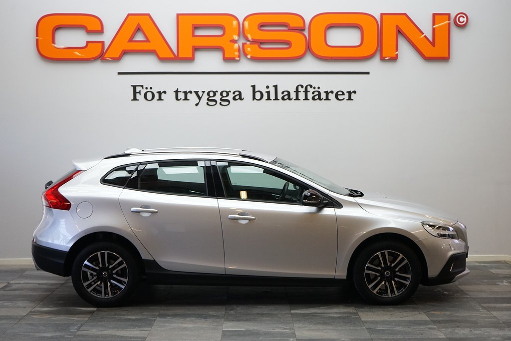 Volvo V40 Cross Country T3 Aut Momentum VOC Backkamera T3 Aut Momentum VOC Backkamera