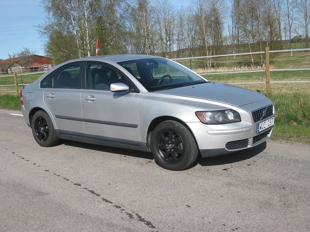 Volvo S40 1.6 Euro 4 servad med kamrem drag