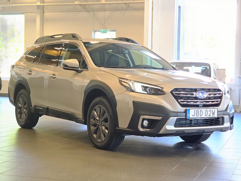 Subaru Outback 2.5 4WD XFuel Adventure /Låg skatt/Serviceavtal ingår