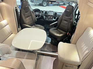 Husbil-halvintegrerad Kabe CLASSIC 740 LGB 13 av 24