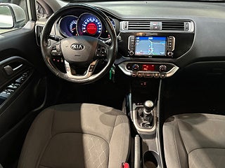 Kia Rio 5-dörrar 1.2 GLS S&V-hjul/Mvärm/Kamera/Navi/Rattvärm