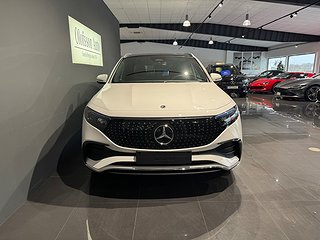 SUV Mercedes-Benz EQA 2 av 18