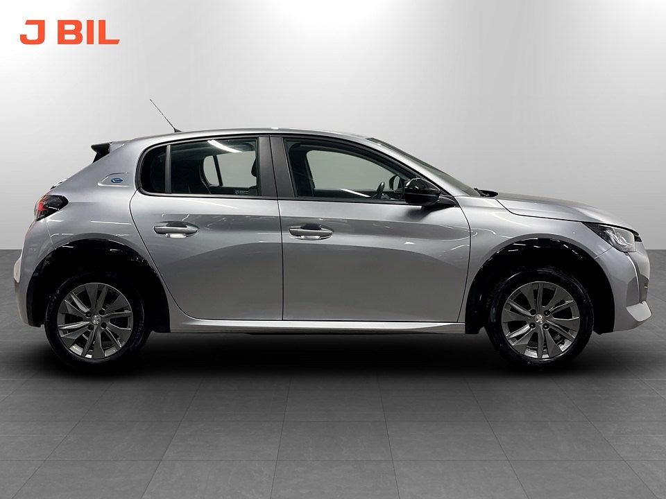 Bild på Peugeot E-208 Active 50kWh 136hk Aut - CARPLAY,P-SENSOR BAK