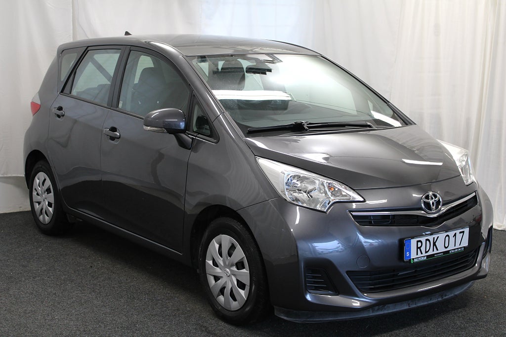 Toyota Verso-S 1.33 Dual VVT-i |1-Ägare|B-Kamera|Lågmil|S&V-Däck|99hk