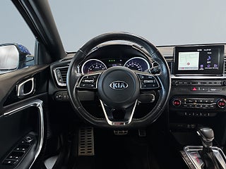 Kia Ceed SW 1.4 T-GDI DCT GT-Line S&V-hjul/Drag/Carplay/Kamera – bild 9
