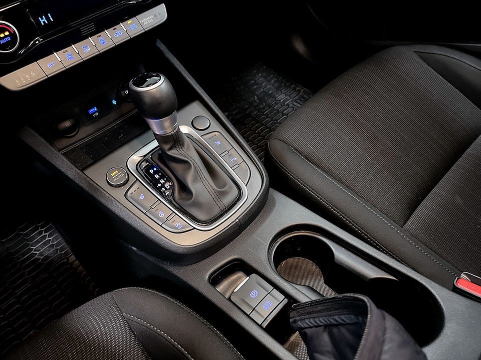 Bild på Hyundai Kona Essential 1.0 T-GDI 120hk Aut - B-KAMERA, CARPLAY