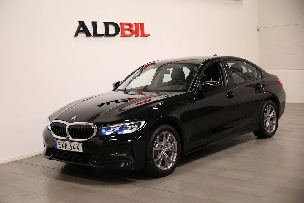 BMW 330e 292hk Model Sport Connected Aut / PDC / Läder / Nav