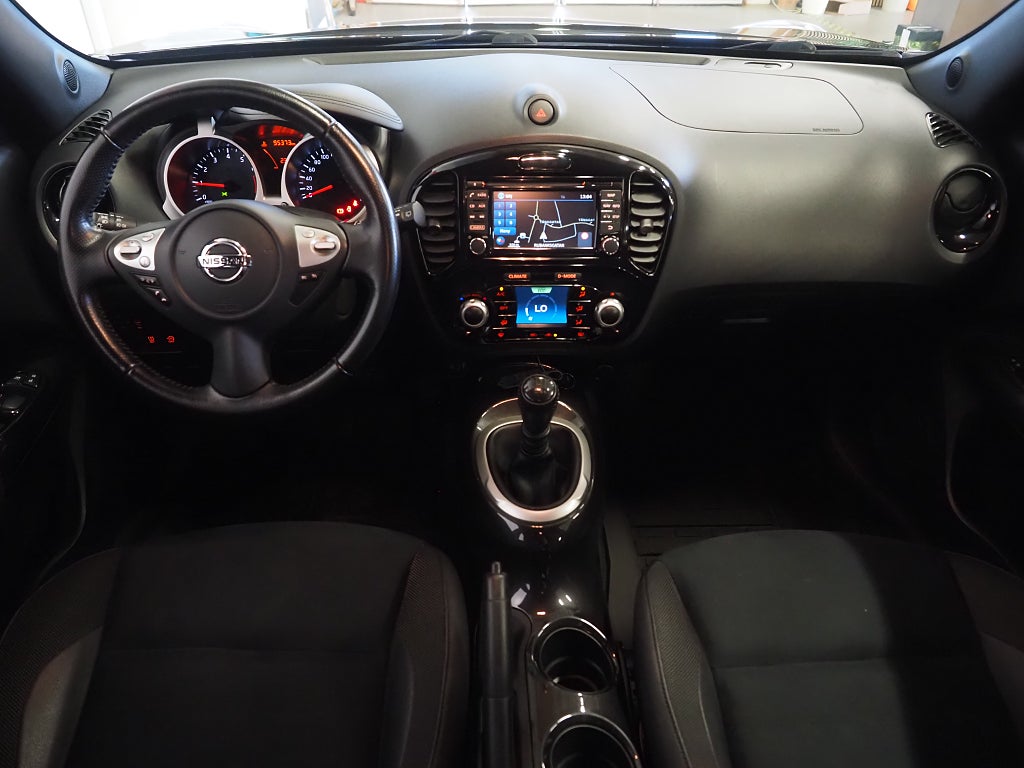 Nissan Juke 1.2 DIG-T 115hk N-Connecta Kamera Navi 2017