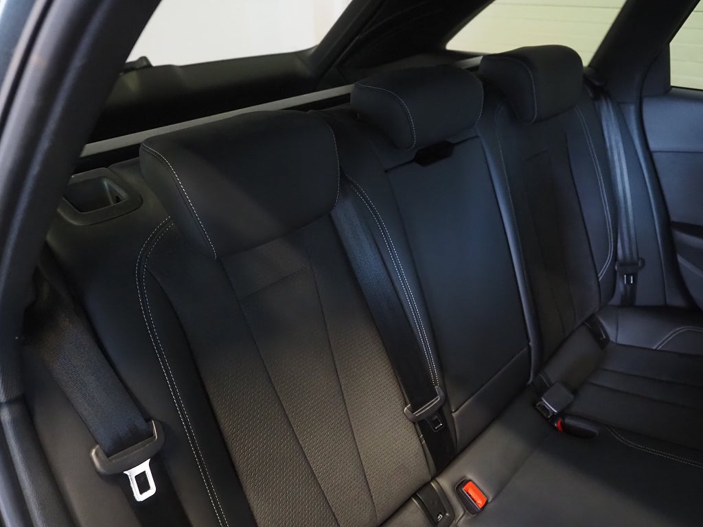 Audi A4 Avant 40 TDI 204hk Q Competition Plus | Se utrustning | 2023