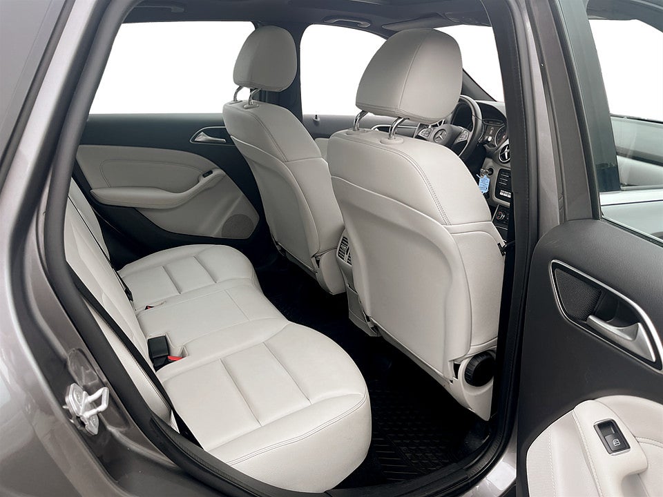 Bild på Mercedes-Benz B Urban 7G-DCT 122hk Aut B-KAMERA PANO