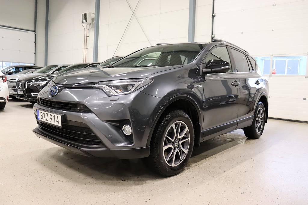 Toyota RAV4 Hybrid 2.5 Dual VVT-i AWD X-Edition Drag 197hk