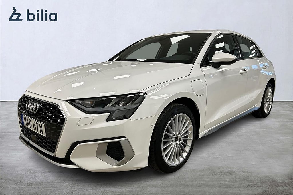 Audi A3 45 TFSI e Plug in Blis Backkamera