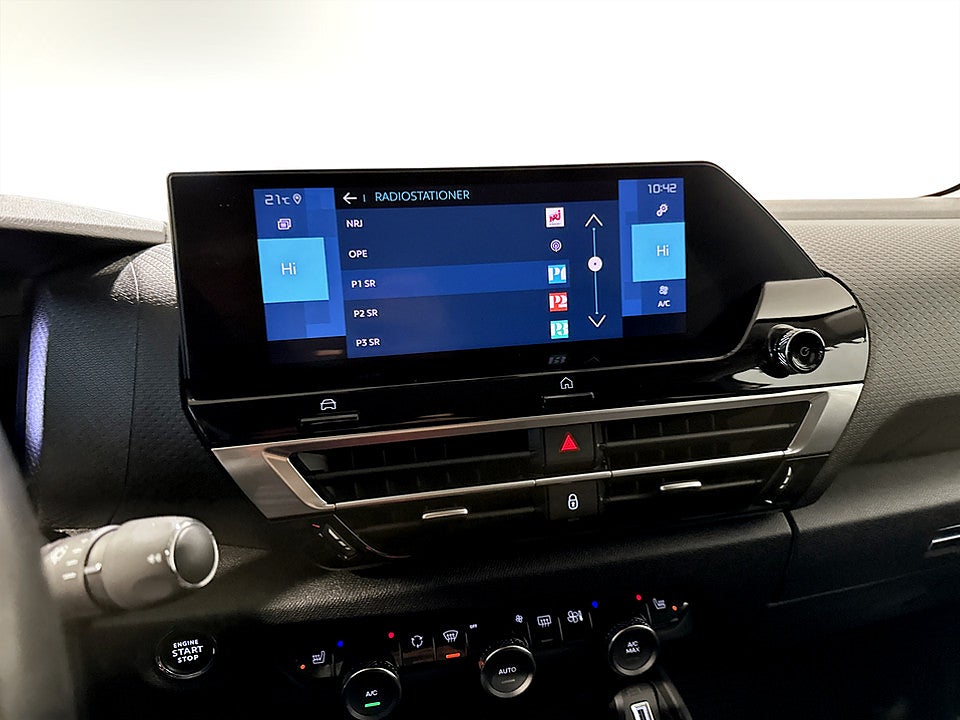 Bild på Citroën e-C4 Shine 50kWh 136hk Aut B-KAMERA CARPLAY