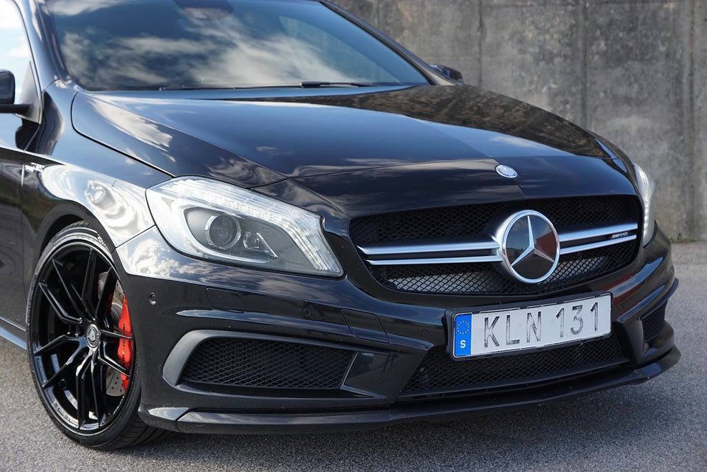 Mercedes-Benz A45 AMG 4MATIC 360hk|Pano|Skalstol|H&K|SE SPEC|