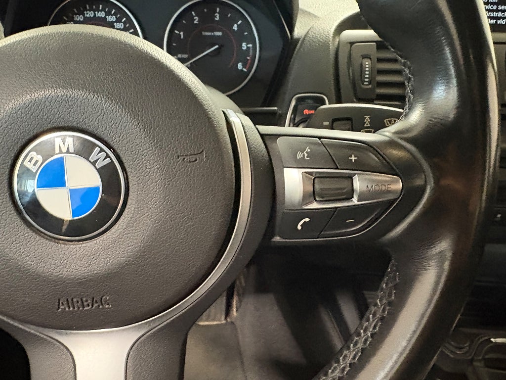 BMW 118d 5-dörrars Steptronic M Sport Automat,SoV Hjul Euro 5 thumbnail