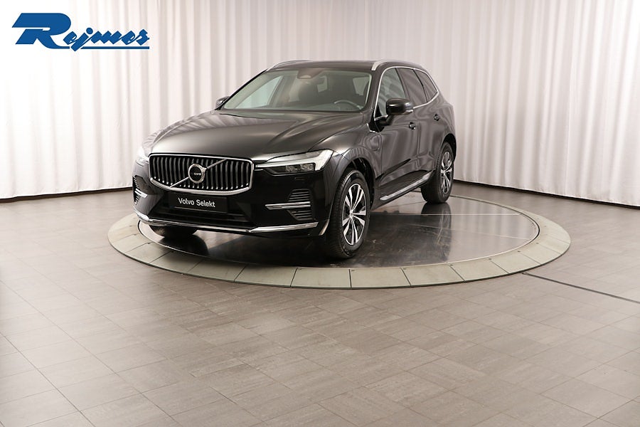 Volvo XC60 Recharge T6 Core Edition