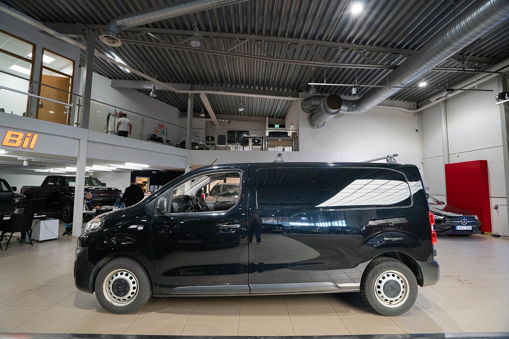 Citroën Jumpy Van L2 INREDNING D-VÄRMARE KAMERA DRAG 1-ÄGARE MOMS WEBAST