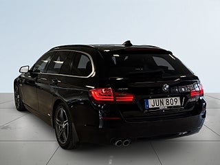 BMW 520d xDrive Touring Aut Drag Mvärm Psens Rattvärme Skinn S&V