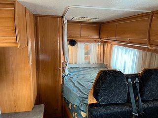 Husbil-halvintegrerad Pilote E FIRST 62 8 av 16